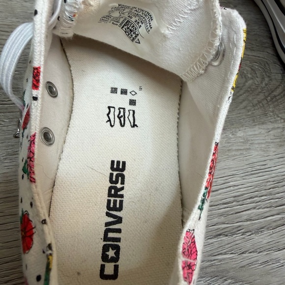 Floral Converse All Star Floral Print Low Top Sneakers Women’s Size 9 - Picture 9 of 13